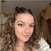 Professeure certifiée de Physique-Chimie, titulaire du CAPES, avec une solide expérience en collège et lycée